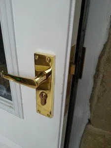 Keystone Locksmith Shop Long Island City, NY 516-283-5813 - broken-key-extraction